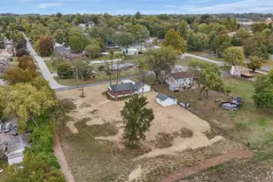 316 Harding Ave, Maryland Heights, MO 63043 - Photo 24