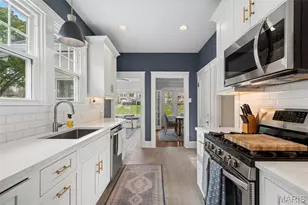 451 W Jackson Rd, Webster Groves, MO 63119 - Photo 18