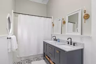 451 W Jackson Rd, Webster Groves, MO 63119 - Photo 34