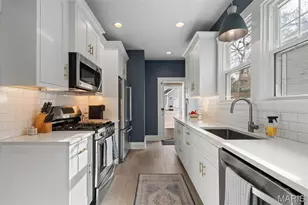 451 W Jackson Rd, Webster Groves, MO 63119 - Photo 16