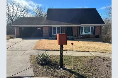 6805 Trois Court, Florissant, MO 63033 - Photo 1