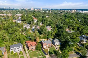 20 Ridgemoor Dr, Clayton, MO 63105 - Photo 74