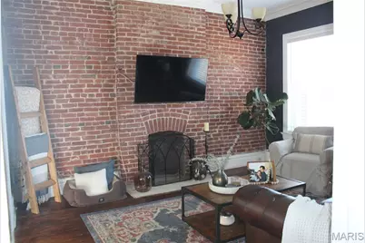 2632 Tennessee Avenue, Saint Louis, MO 63118 - Photo 6