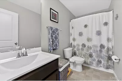 1001 Kilderkin Way, Saint Charles, MO 63301 - Photo 20