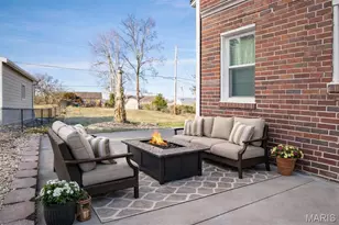 9105 Southview Ln, Saint Louis, MO 63123 - Photo 24