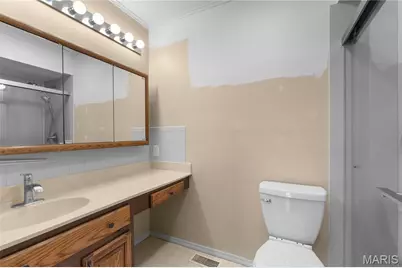 1341 Snapdragon Court, Saint Louis, MO 63146 - Photo 24