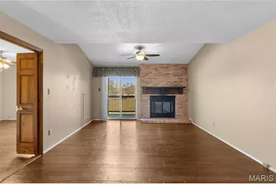 1341 Snapdragon Court, Saint Louis, MO 63146 - Photo 2