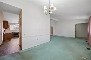 1680 Horseshoe Dr, Florissant, MO 63033 - Photo 4