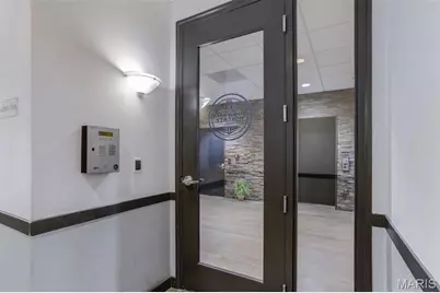 200 S Kirkwood Road #317, Kirkwood, MO 63122 - Photo 6