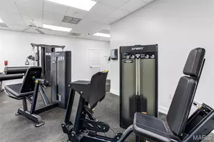 200 S Kirkwood Rd, Kirkwood, MO 63122 - Photo 36