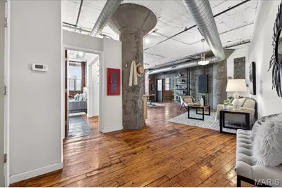 2020 Washington Avenue #308, Saint Louis, MO 63103 - Photo 2