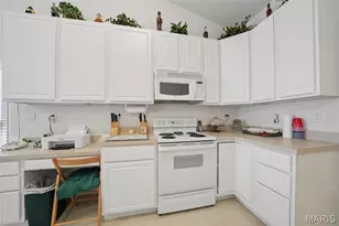 83 Foxgate Ct, Saint Peters, MO 63376 - Photo 16