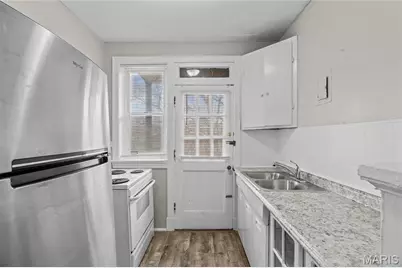 3862 S Spring Avenue, Saint Louis, MO 63116 - Photo 10