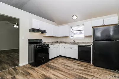 11625 Latonka Trl, Florissant, MO 63033 - Photo 6