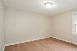 9457 Harold Dr, Saint Louis, MO 63134 - Photo 12