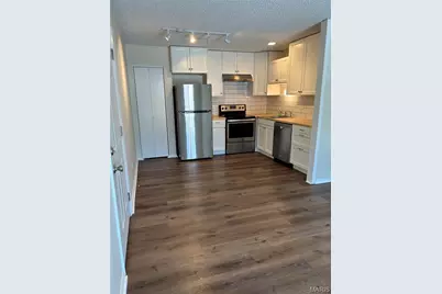 505 N Monroe Street #8, Pacific, MO 63069 - Photo 4