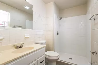 618 Lime Rock Drive, Saint Charles, MO 63304 - Photo 10