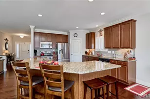 935 Ridgepointe Pl Cir, Lake Saint Louis, MO 63367 - Photo 18