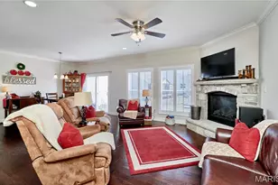 935 Ridgepointe Pl Cir, Lake Saint Louis, MO 63367 - Photo 26