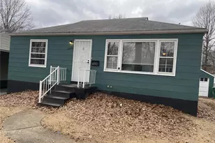 1947 Raft Dr, Normandy, MO 63133 - Photo 1