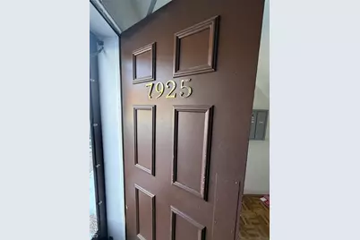 7925 Royal Arms Court #1, Saint Louis, MO 63123 - Photo 2