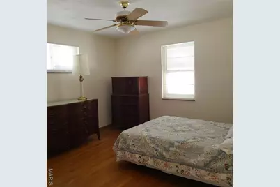 2138 Knox Avenue, Saint Louis, MO 63139 - Photo 6