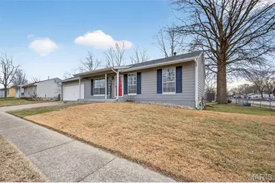 1374 Half Moon Drive, O'Fallon, MO 63366 - Photo 12