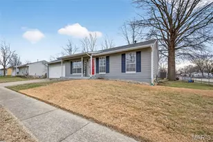 1374 Half Moon Dr, O'Fallon, MO 63366 - Photo 12