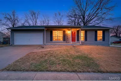 1374 Half Moon Drive, O'Fallon, MO 63366 - Photo 2