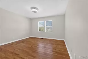 509 Parkwoods Ave, Kirkwood, MO 63122 - Photo 18