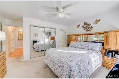 11941 Autumn Trace Court, Maryland Heights, MO 63043 - Photo 32