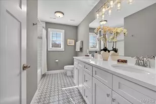 1025 Barry Ct, Kirkwood, MO 63122 - Photo 26