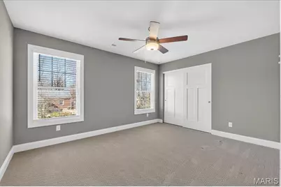 1025 Barry Court, Kirkwood, MO 63122 - Photo 28