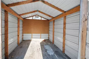 3915 Schiller Pl, Saint Louis, MO 63116 - Photo 18