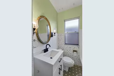 3915 Schiller Place, Saint Louis, MO 63116 - Photo 14
