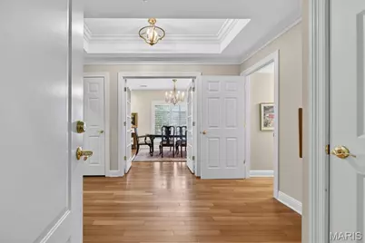 127 E Clinton Place #1B, Kirkwood, MO 63122 - Photo 4