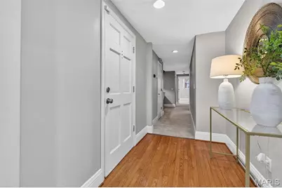 7542 Wydown Boulevard #A, Clayton, MO 63105 - Photo 6