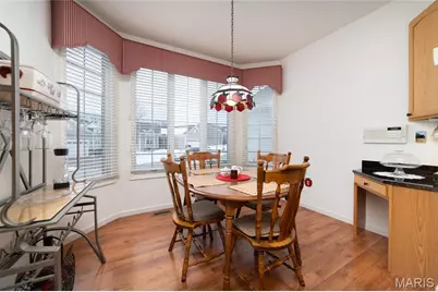 644 Falconcrest Drive, Lake Saint Louis, MO 63367 - Photo 18