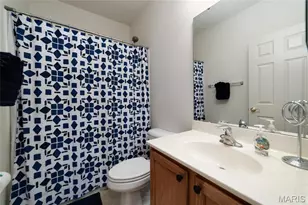 644 Falconcrest Dr, Lake Saint Louis, MO 63367 - Photo 38