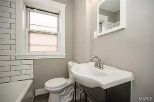 2139 Alfred Ave, Saint Louis, MO 63110 - Photo 18