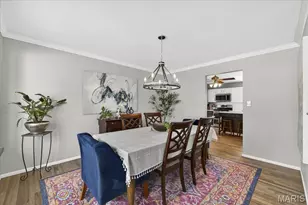 7028 Chalkstone Rd, Oakville, MO 63129 - Photo 8