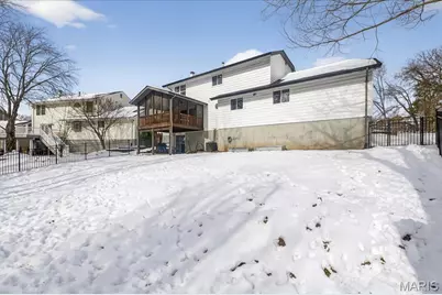 7028 Chalkstone Road, Oakville, MO 63129 - Photo 42