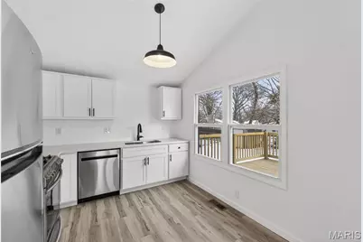 1283 Kew Gardens Drive, Florissant, MO 63031 - Photo 16