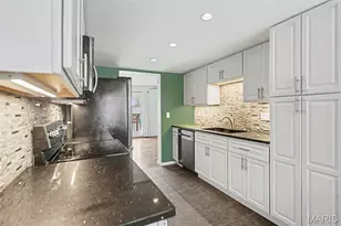 202 King Dr, Saint Charles, MO 63303 - Photo 12