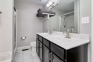 5451 Hagemann Pointe Dr, Saint Louis, MO 63128 - Photo 28