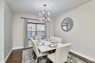 5451 Hagemann Pointe Dr, Saint Louis, MO 63128 - Photo 8