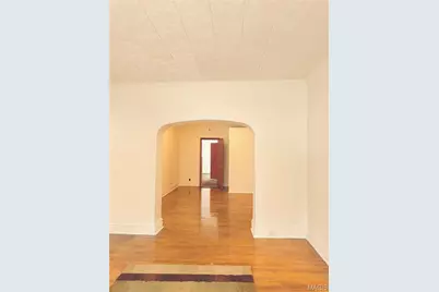 5250 Highland Avenue, Saint Louis, MO 63113 - Photo 6