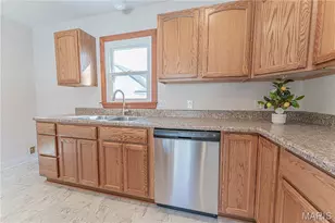 221 W Miller St, De Soto, MO 63020 - Photo 16
