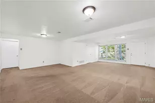 2437 Pinehurst Dr, Saint Louis, MO 63114 - Photo 26