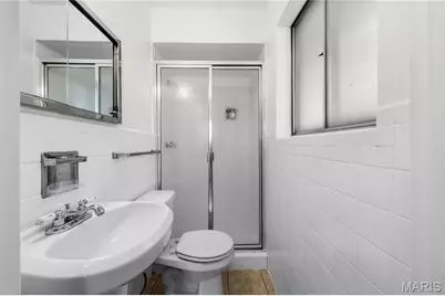 2437 Pinehurst Drive, Saint Louis, MO 63114 - Photo 22